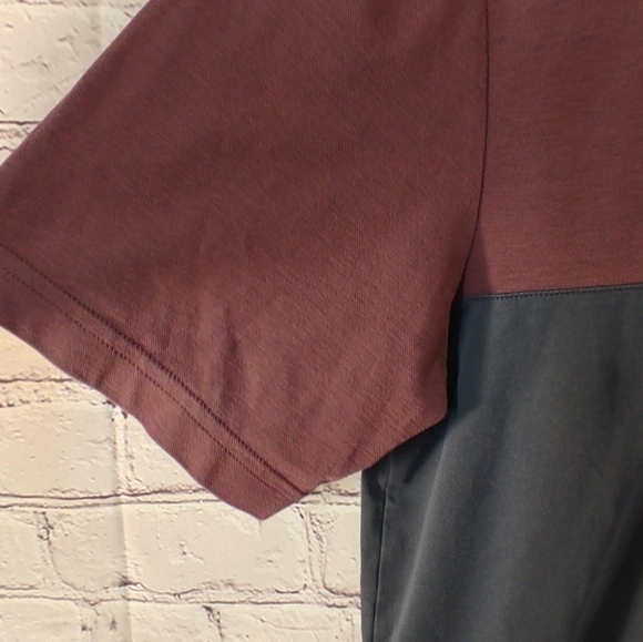 Travis Mathew Away We Go Color Block Burgundy Golf Active Polo Large - Picture 5 of 13